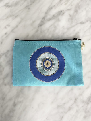 Iris eye pouch